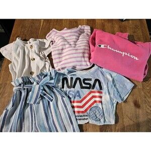 Lot Of 4 Little Girls Outfits. Size 6/7 Tops, Sweatshirt, Romper, T shirt